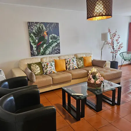 Apartment Muralha Da Barca Rnal Nº13939 Al,5848 Al, 6419 Al-chamada A Rede Movel Nacional