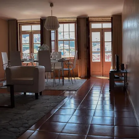 Apartment Muralha Da Barca Rnal Nº13939 Al,5848 Al, 6419 Al-chamada A Rede Movel Nacional Porto