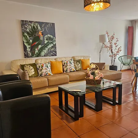 Muralha Da Barca Rnal Nº13939 Al,5848 Al, 6419 Al-chamada A Rede Movel Nacional Appartement Oporto