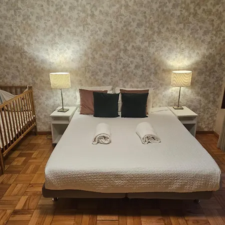 Muralha Da Barca Rnal Nº13939 Al,5848 Al, 6419 Al-chamada A Rede Movel Nacional Appartamento Oporto