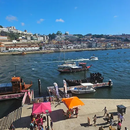 Апартаменты Muralha Da Barca -fique No Centro Do Junto A Ponte D-luis Irnal Nº13939 Al,5848 Al, 6419 Al-chamada A Rede Movel Nacional