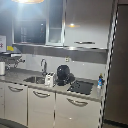 Appartement Muralha Da Barca -fique No Centro Do Junto A Ponte D-luis Irnal Nº13939 Al,5848 Al, 6419 Al-chamada A Rede Movel Nacional