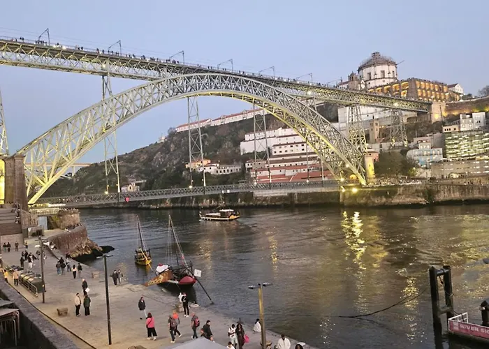 Muralha Da Barca Rnal Nº13939 Al,5848 Al, 6419 Al-chamada A Rede Movel Nacional Oporto