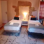 Apartamento Muralha Da Barca Rnal Nº13939 Al,5848 Al, 6419 Al-chamada A Rede Móvel Nacional *